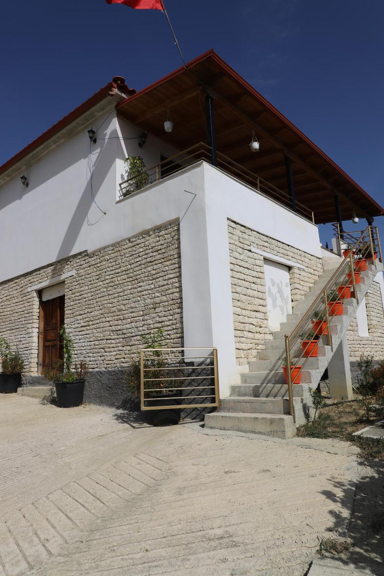 Villa Rexho Berat Luaran gambar